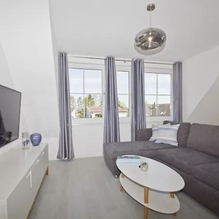 Apartmán Haus Inselblick 17 Meerrauschen Mit Gratis Nutzung Vom Ahoi Erlebnisbad Und Sauna In Sellin *
