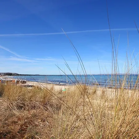 Mit Meerblick, Gratis Nutzung Vom Ahoi Erlebnisbad Und Sauna In Sellin - Haus Inselblick Meerrauschen *