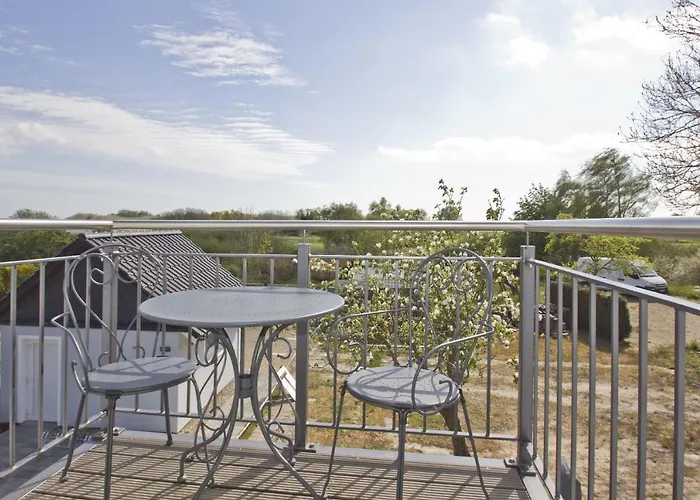 Appartement Haus Inselblick Ferienwohnung 17 Meerrauschen Mit Gratis Nutzung Vom Ahoi Erlebnisbad Und Sauna In Sellin